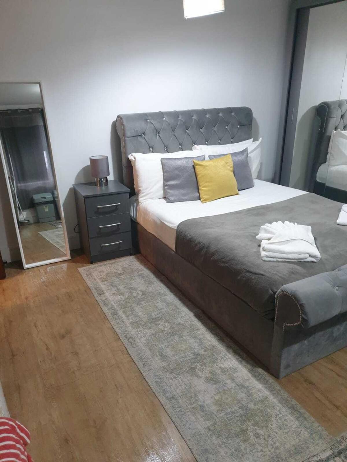 Sav Apartments Regent Leicester Oda fotoğraf