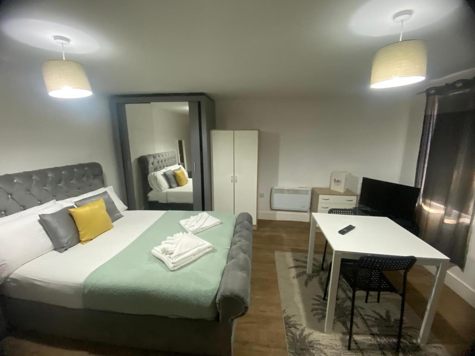 Sav Apartments Regent Leicester Oda fotoğraf