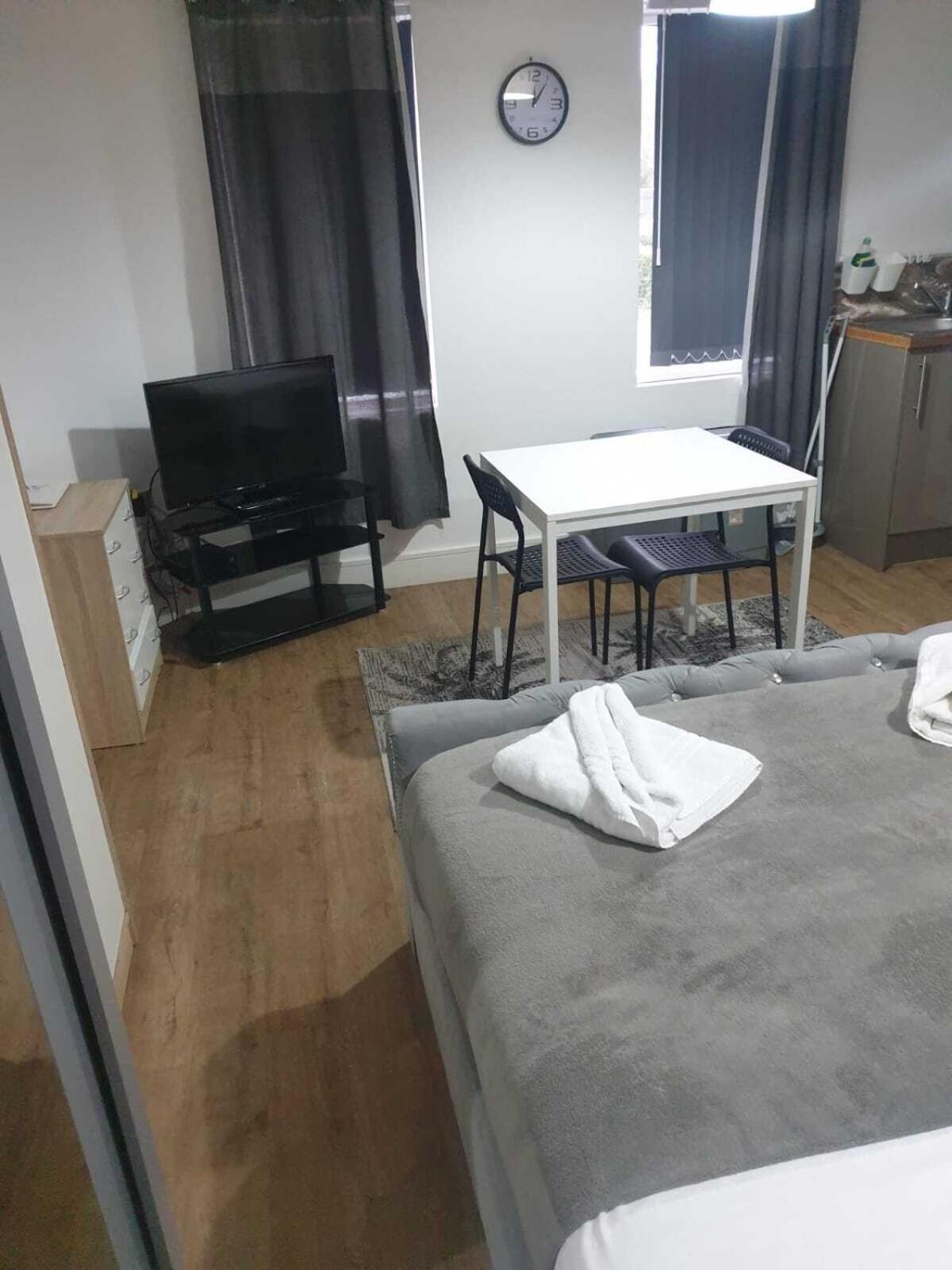 Sav Apartments Regent Leicester Oda fotoğraf